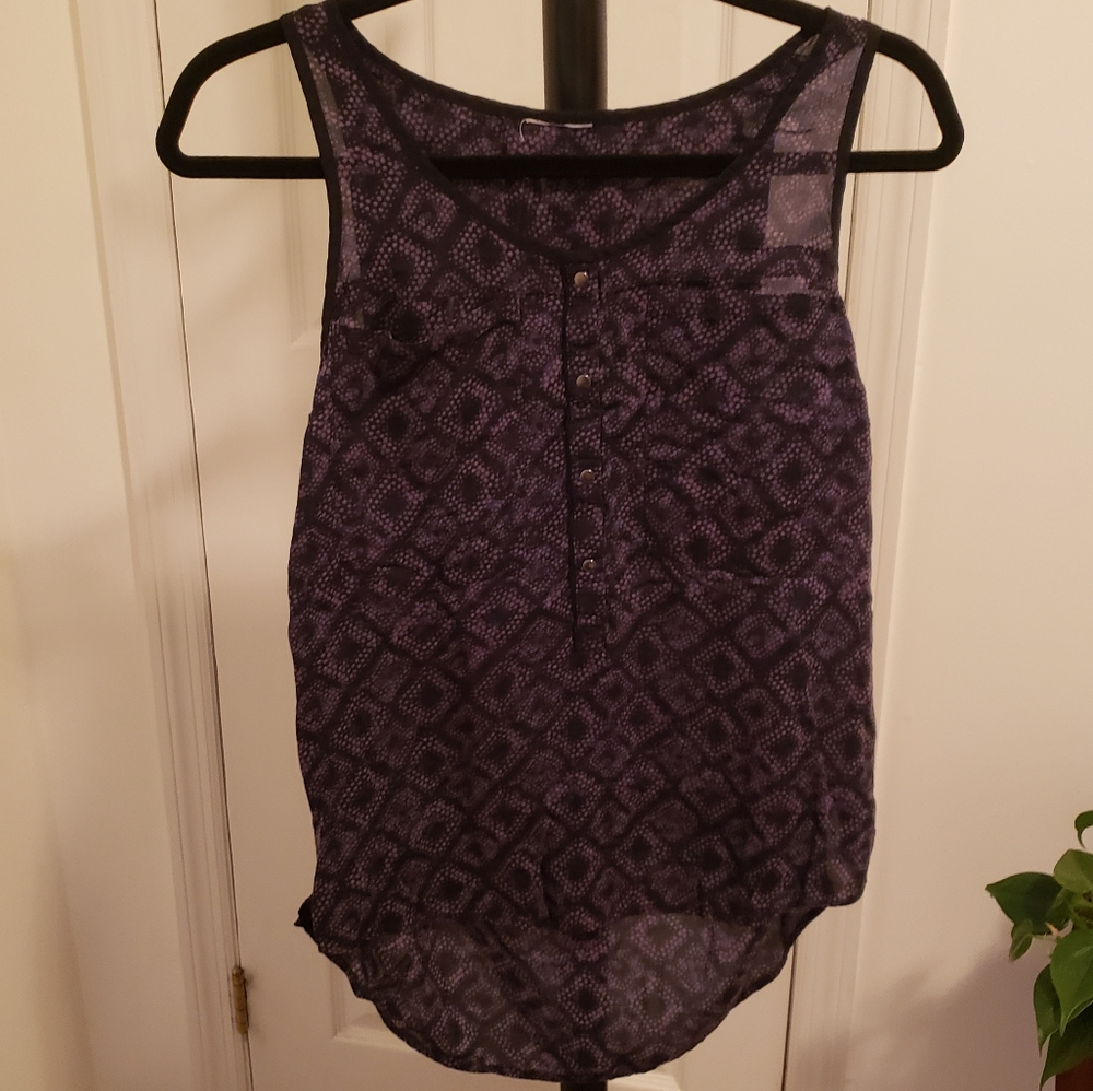 ☘5/$25 H&M Tank Top